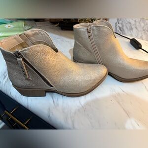 Very G Elegant Gold embossed Ankle Booties, size 10